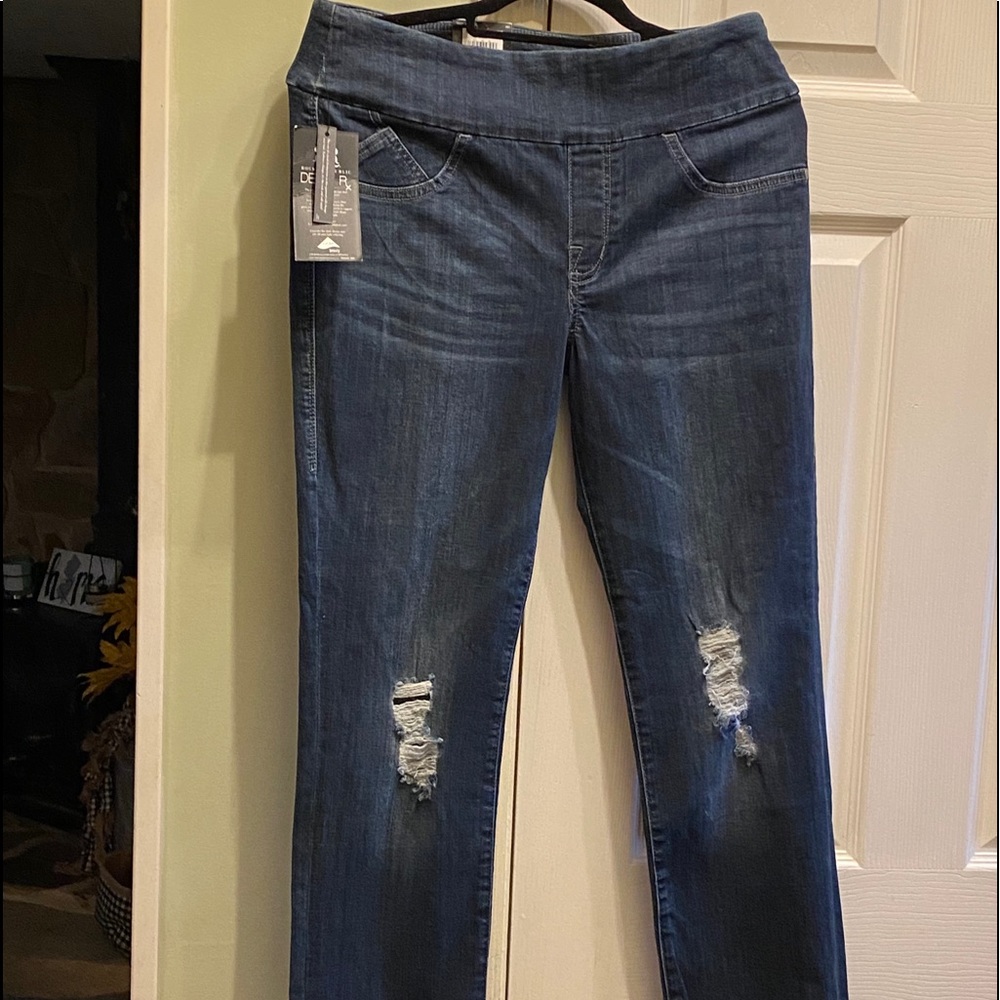 Rock&Republic pull on denim RX jeans NWOT size 12